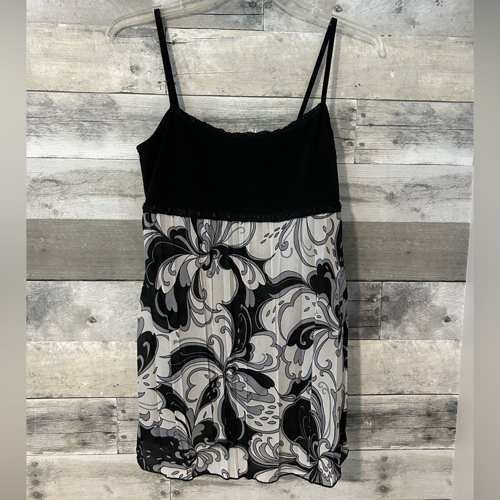 Floral Black and Gray Tank Top